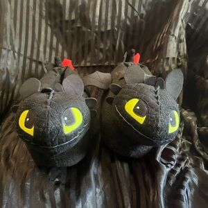 Black Toothless How to Train Your Dragon Plush Happy Feet Slippers